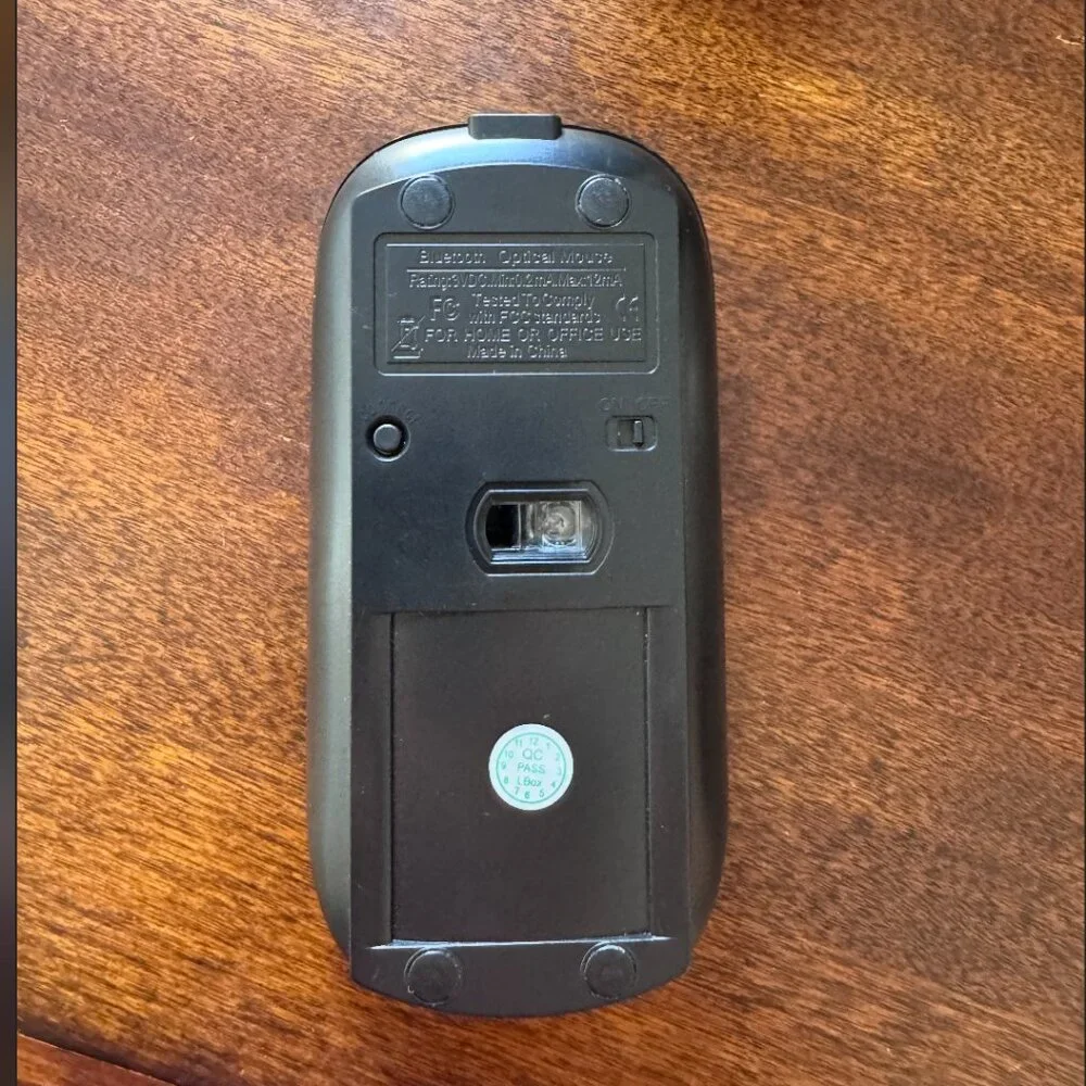 Logitech Bluetooth Computer Mouse – New & Fully Working